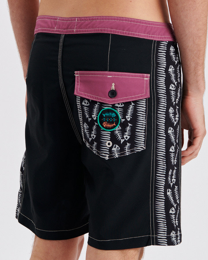 Boneyard 18" Panel Boardshort - Black