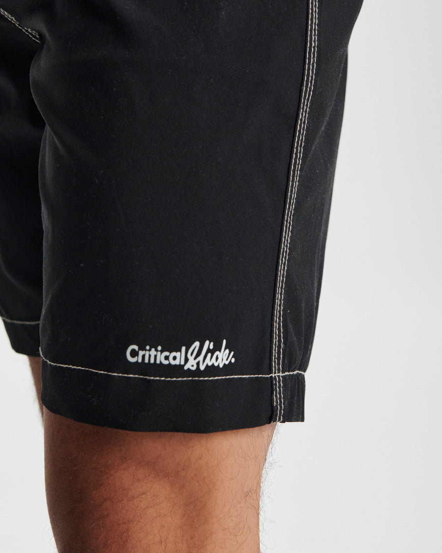 Cahoots 17" Boardshort - Black