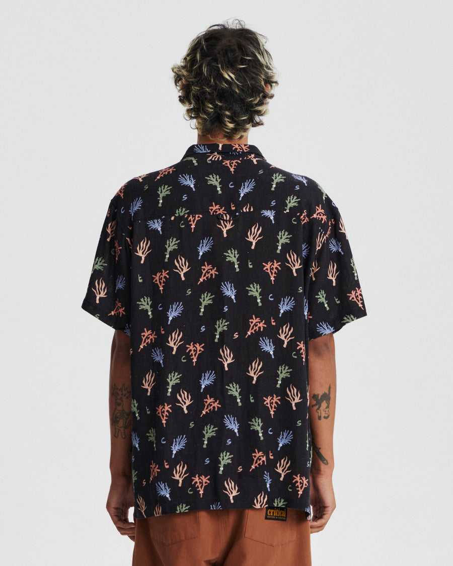 Reefing Ss Resort Shirt - Black