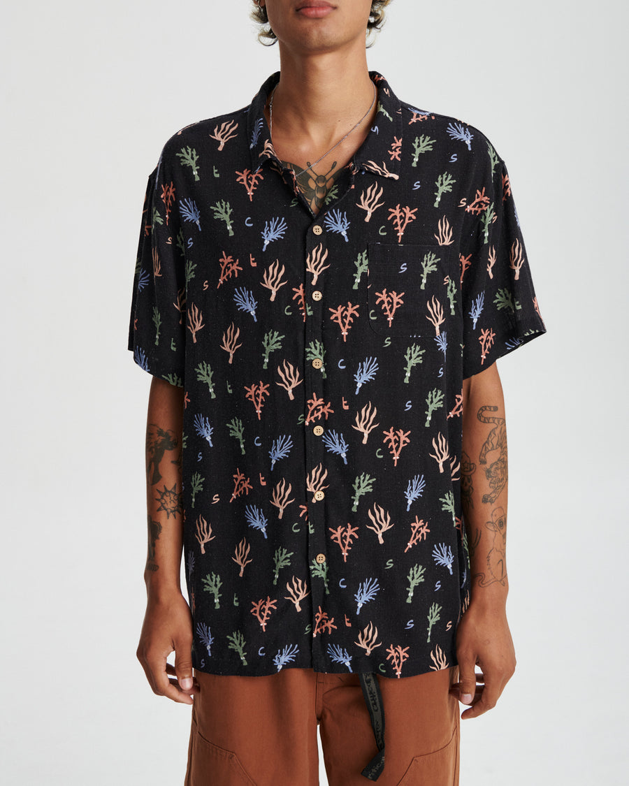 Reefing Ss Resort Shirt - Black